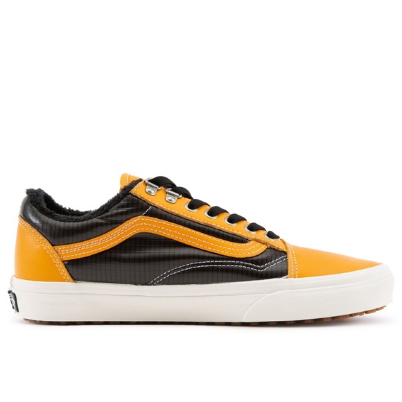 Vans Men's Vans Men’s OLD SKOOL All Weather MTEApricot/Black Sneakers